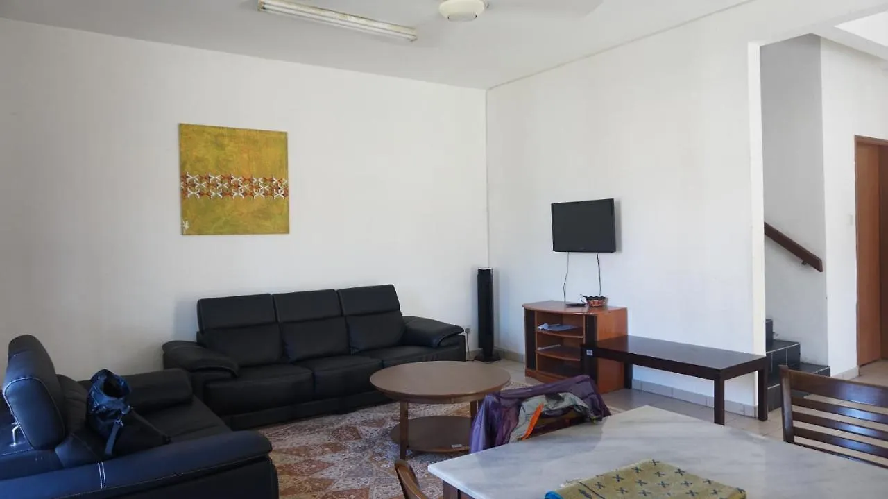 Rumah Tamu Ums / Ums Homestay Kota Kinabalu